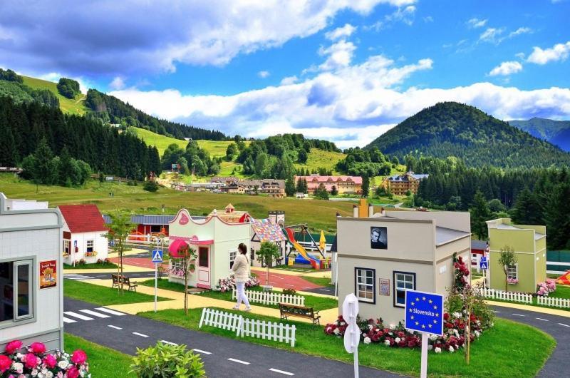 Apartmány Mammut a Yetti-Šafran Donovaly Esterno foto
